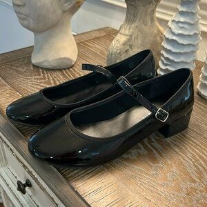 Patent leather Mary Jane’s